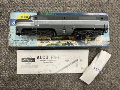 Athearn HO Scale 3303 NYC New York Central Powered PA 1 Diesel Locomotive eBay