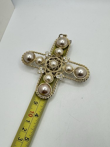 VTG Maltese Cross Gold Tone Faux Pearl Large Pendant Rhinestone Estate Unsigned - Picture 11 of 14