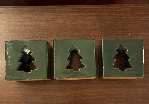 Bennington Potters Christmas Tree Cutout Ceramic Candle Holders Set of 3 Green
