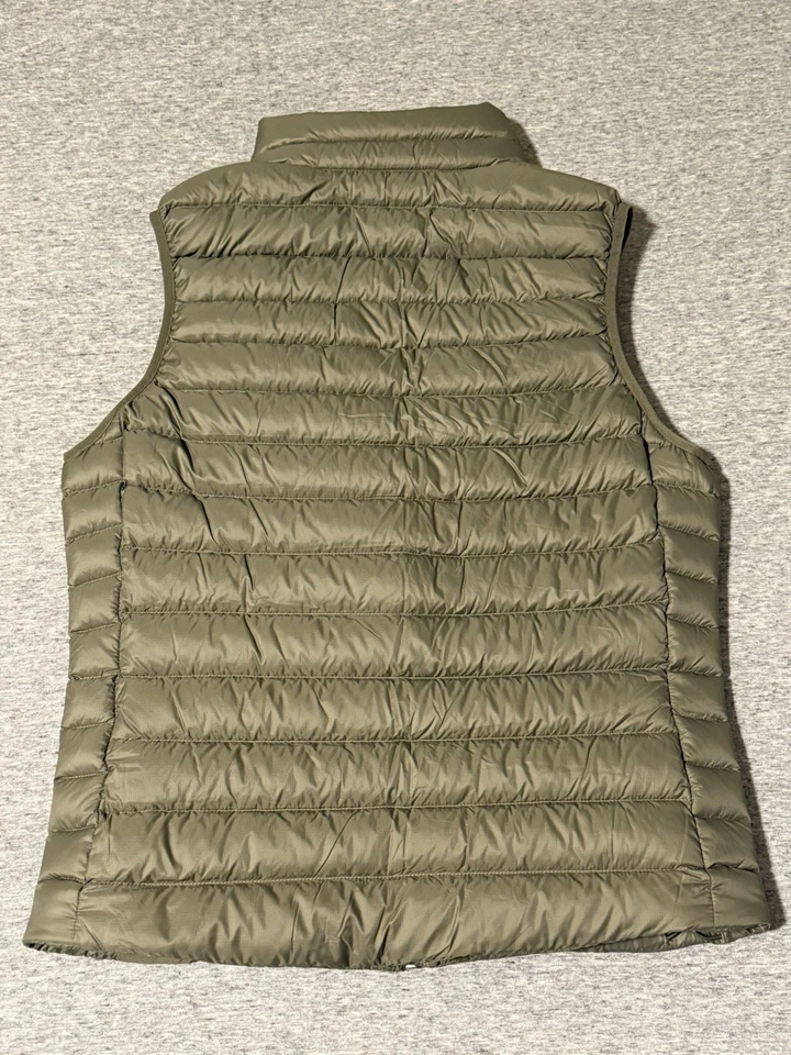 Patagonia 男式羽绒毛衣背心 S 码 | 松针绿色 | 全新 — 第 3/3 张图片