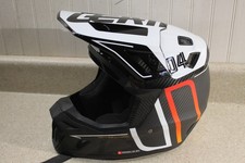Leatt Moto 9.5 Carbon Helmet MX-Off Road Helm...