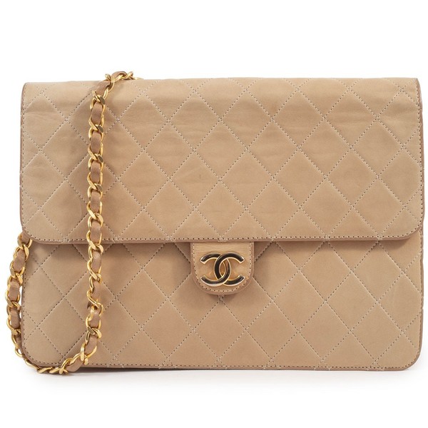 CHANEL Matelasse Womens Chain Shoulder Bag Beige Leather Vintage Pre-owned