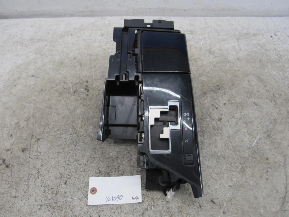 2013 2014 2015 Lexus Es300H gear shifter selector trim cup holder center console Foto 2 de 4