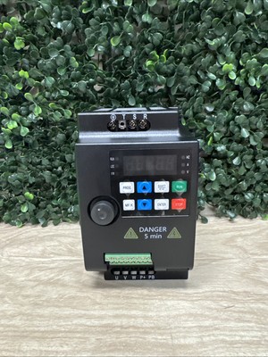 Vector Frequency Converter 380V Stepless Motor Control 3 Phase