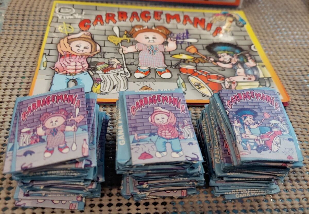 LOT OF 75 PACKS & ALBUM): 2005 Garbagemania (UNOPENED/SEALED LOT OF 75 PACKS & ALBUM): 2005 Garbagemania (UNOPENED/SEALED