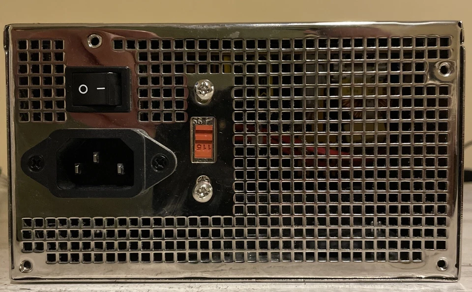 Ultra 550 Watt ATX Switching Power Supply ULT-X2550P 50-60Hz 115/230V With Cords - Image 4 of 4