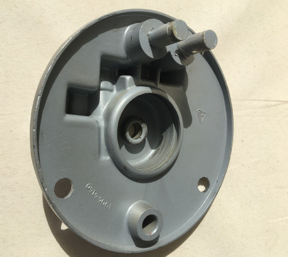 GENUINE SPANISH LAMBRETTA SERVETA JET200 FRONT DRUM BRAKE HUB BACK