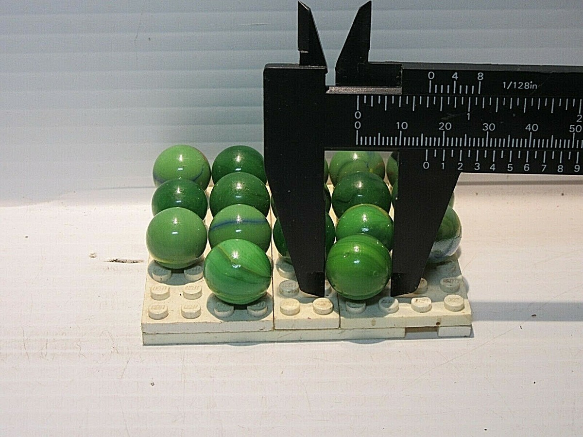 17 Vintage 16 mm Green Swirl Marbles. Z14 | eBay