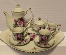 VINTAGE FORMALITIES MINIATURE TEA SET by BAUM BROS/ORIGINAL BOX & PACKAGING