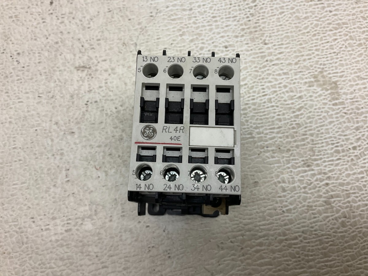 Contacteur Relais GENERAL ELECTRIC RL4RD040T - Bobine 110VDC, 4 Contacts NO, 20A