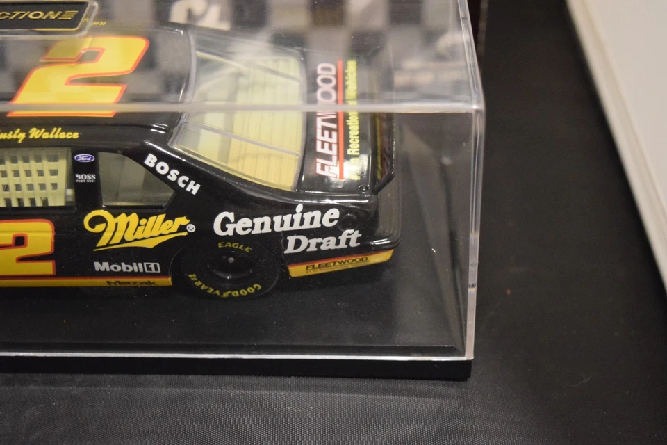 1995 Action Rusty Wallace #2 Miller Genuine Draft Ford Thunderbird 1:24 Scale - Image 4 of 4