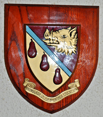 Bromsgrove College of Further Education Plakette Schild Wappen Wappen