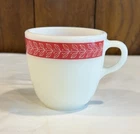 Vintage Pyrex Corning White Milk Glass Laurel Leaf Red 723 Mug Cup Tableware