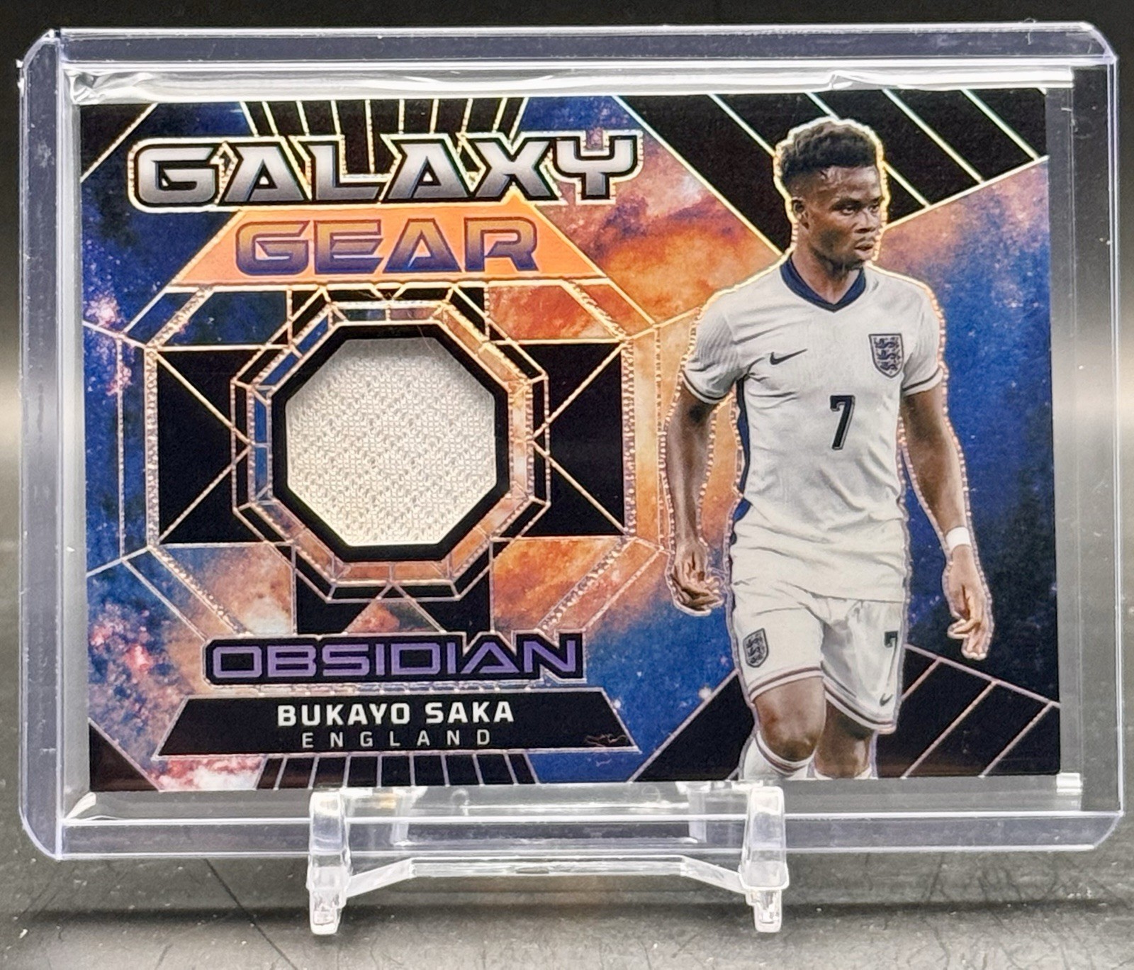 Bukayo Saka 2024 Obsidian #GG-BS Galaxy Gear /199 Price Guide
