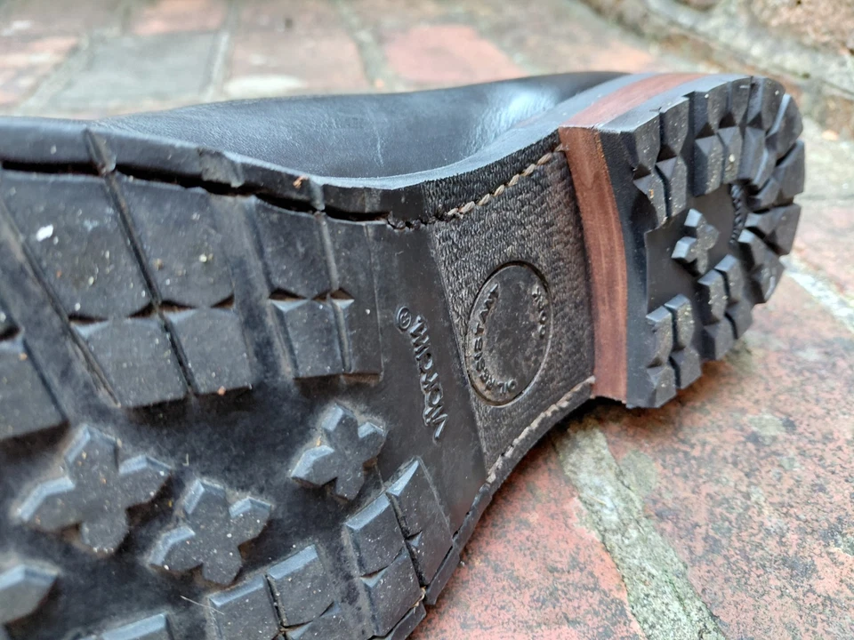 Red Wing lineman boots 2995 US 10.5 - Image 4 of 4