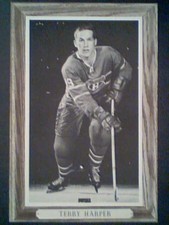 TERRY HARPER (MONTREAL CANADIENS) '64-67 BEEHIVE GROUP III PHOTO