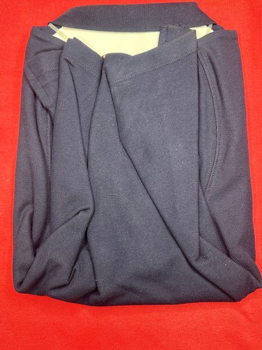 Navy universal brand polo - Picture 3 of 4
