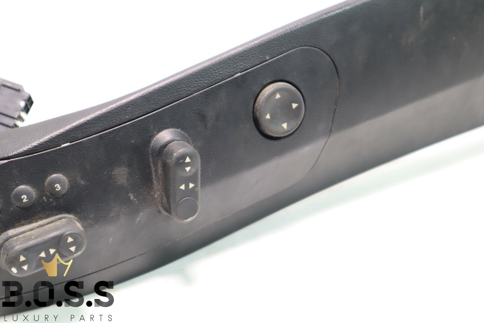 03-12 MASERATI QUATTROPORTE M139 LEFT DRIVER SIDE SEAT CONTROL SWITCH TRIM BLACK