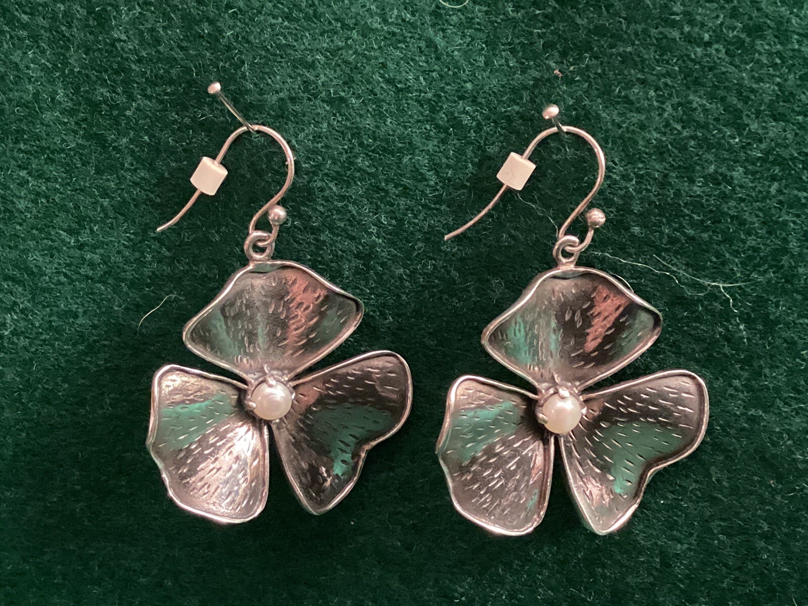 Sterling Silver 925 dangle earrings shape of 3-Le… - image 9