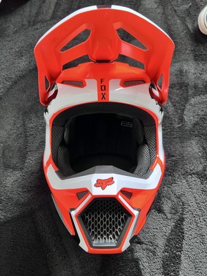 Fox V1 Crosshelm LEED FLUORESCENT ORANGE