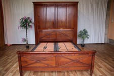 Nr.2096+ 2045b Grande Arredo Kleiderschrank und Bett Kirsche Vollholz