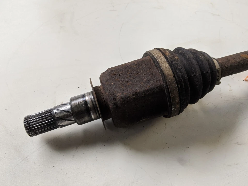 NISSAN PATHFINDER 2.5 DCI LEFT FRONT DRIVE SHAFT - Image 2 of 3