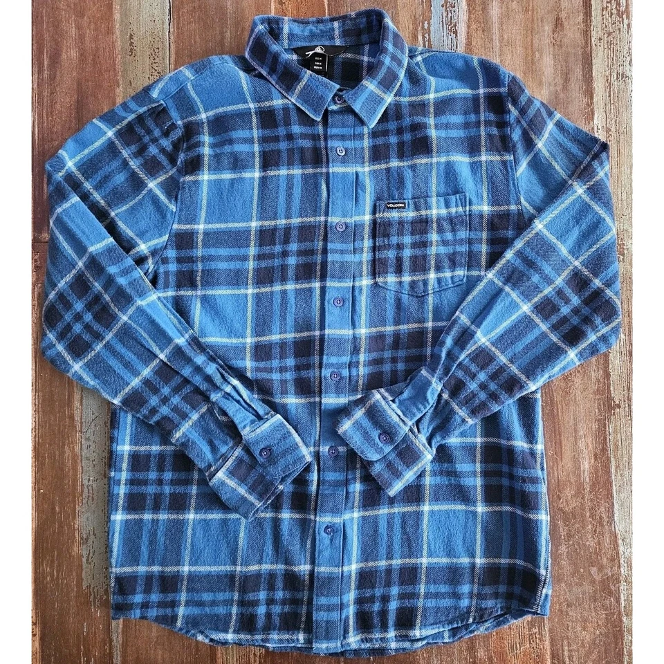 Volcom Men's Blue Plaid Flannel 100% Cotton Long Sleeve Button Up Shirt Medium - Image 3 of 4