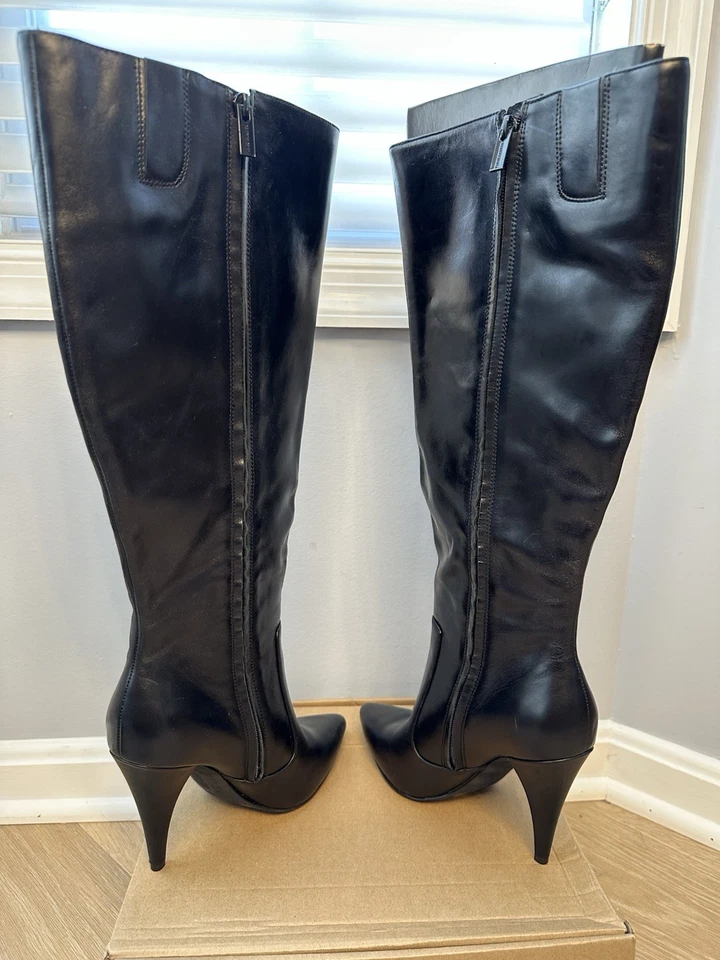 Botas hasta la rodilla Vince Camuto de cuero negras con tacón talla 7,5 pantorrilla ancha nuevas sin caja Foto 3 de 4