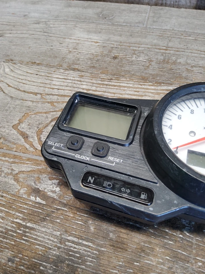 99 99-02 Yamaha YZF-R6 YZFR6 1999 velocímetro medidores pantalla 7 k millas Foto 2 de 4