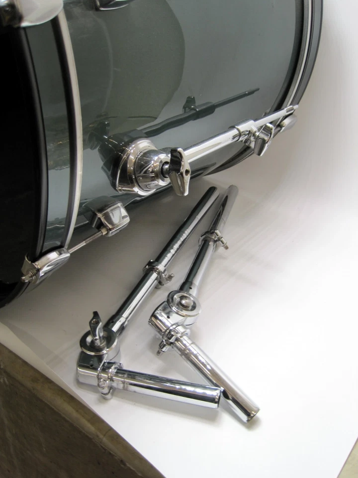 Pearl Forum Series Басовый Ударный Барабан 22" x 21" Серый Тепловой Компрессионный Корпус - Изображение 3 из 4