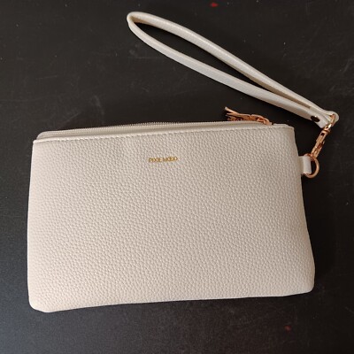 Ladies Pixie Mood Polyurethane (Faux Pebble Leather) Ivory Wrislet/Clutch