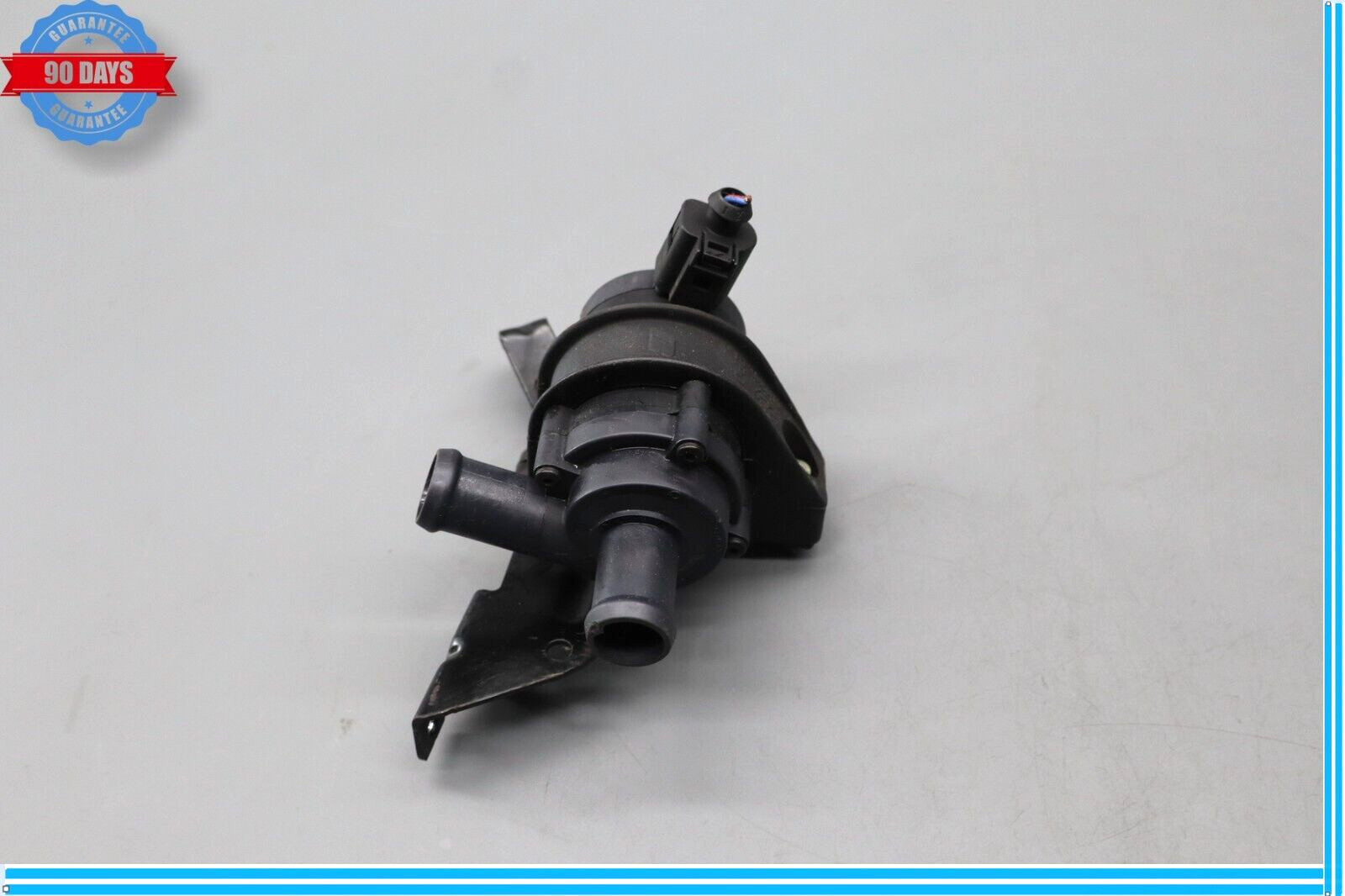Bentley Continental 2006-2012 Pump bracket P/N 3W0965561