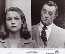 Vintage Press Photograh - "THE LAST TYCOON" - ROBERT MITCHUM & INGRID BOULTING