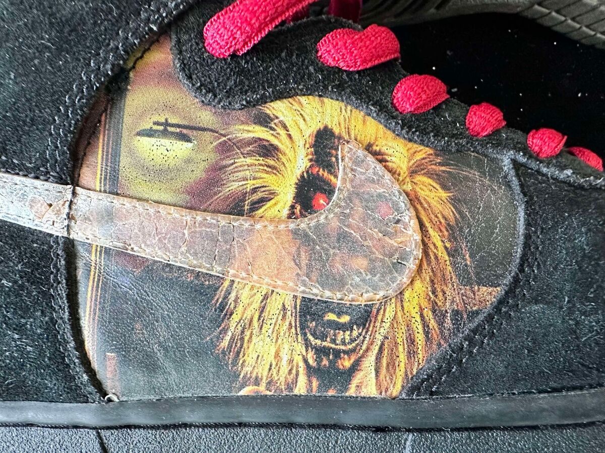 VNDS SIZE 9 NIKE SB DUNK HIGH IRON MAIDEN PROMO SAMPLE VNDS SIZE 9 NIKE SB DUNK HIGH IRON MAIDEN PROMO SAMPLE