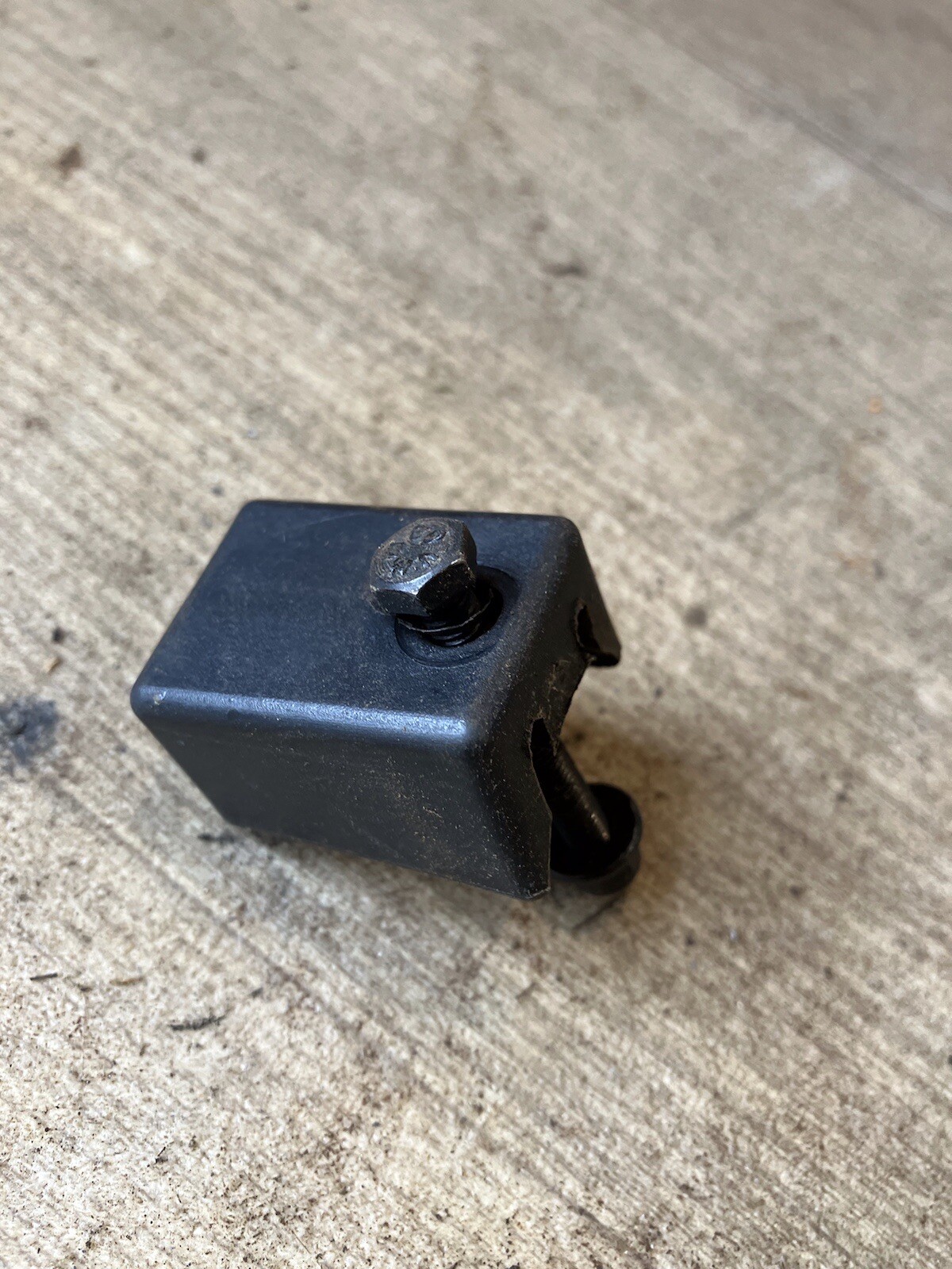 Cable Clamp, McCulloch M46-125WR Mower, Briggs & Stratton 450e Engine (62)
