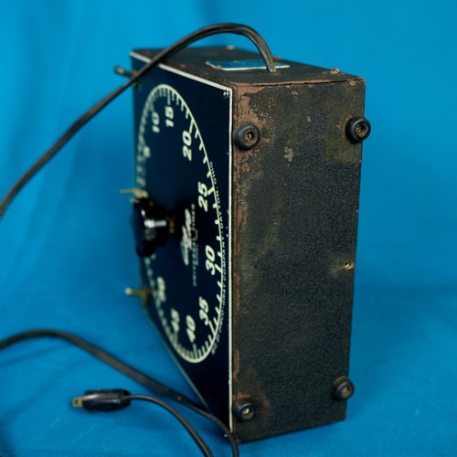 Vintage Gra-Lab Model 168 Darkroom Timer: Bakelite Knob Face Glows Buzzer Works - Picture 11 of 12