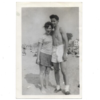 Pretty Woman Sticking Out Tongue w Guy In Short Shorts Sandy Beach New Haven CT