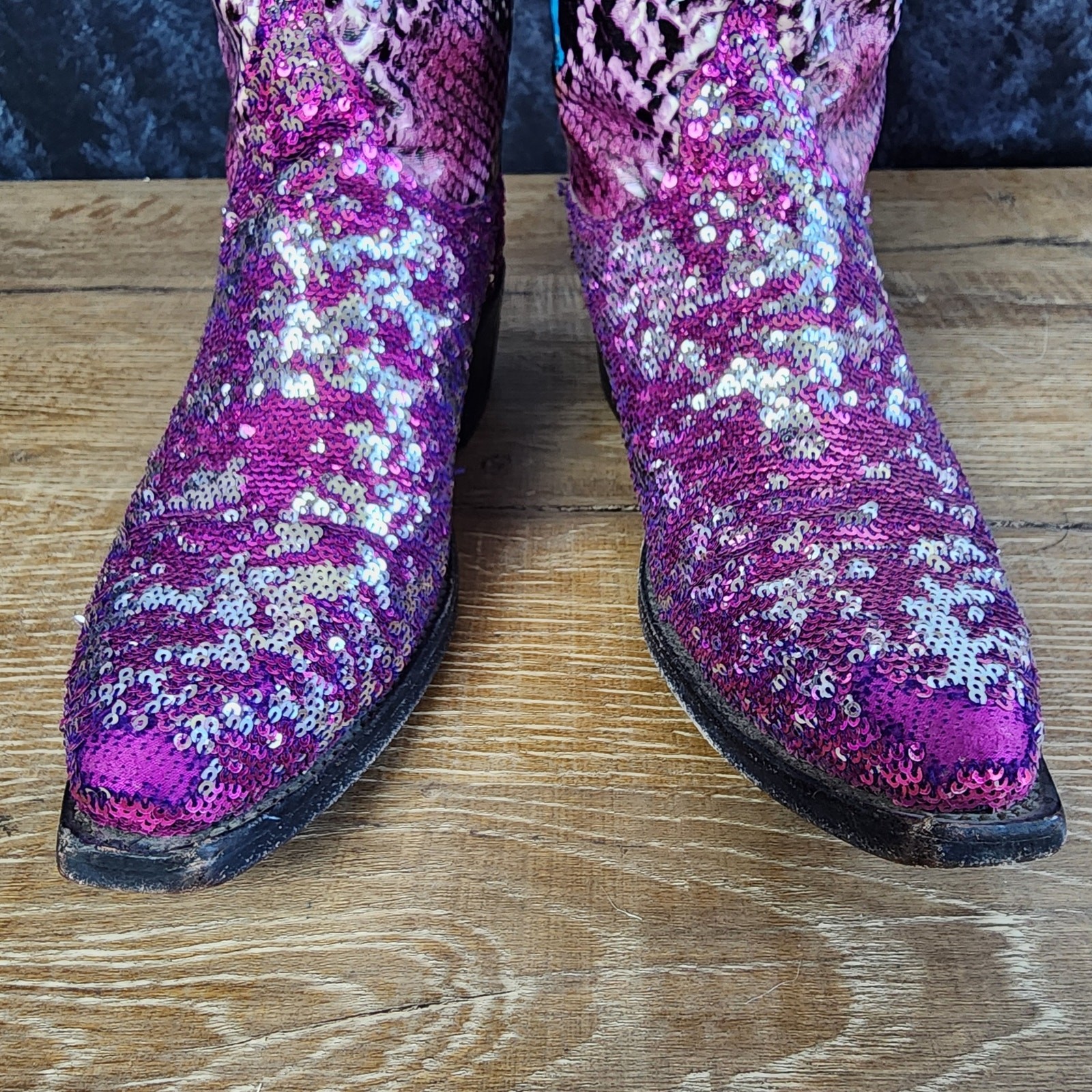 Picture 2 of 11
