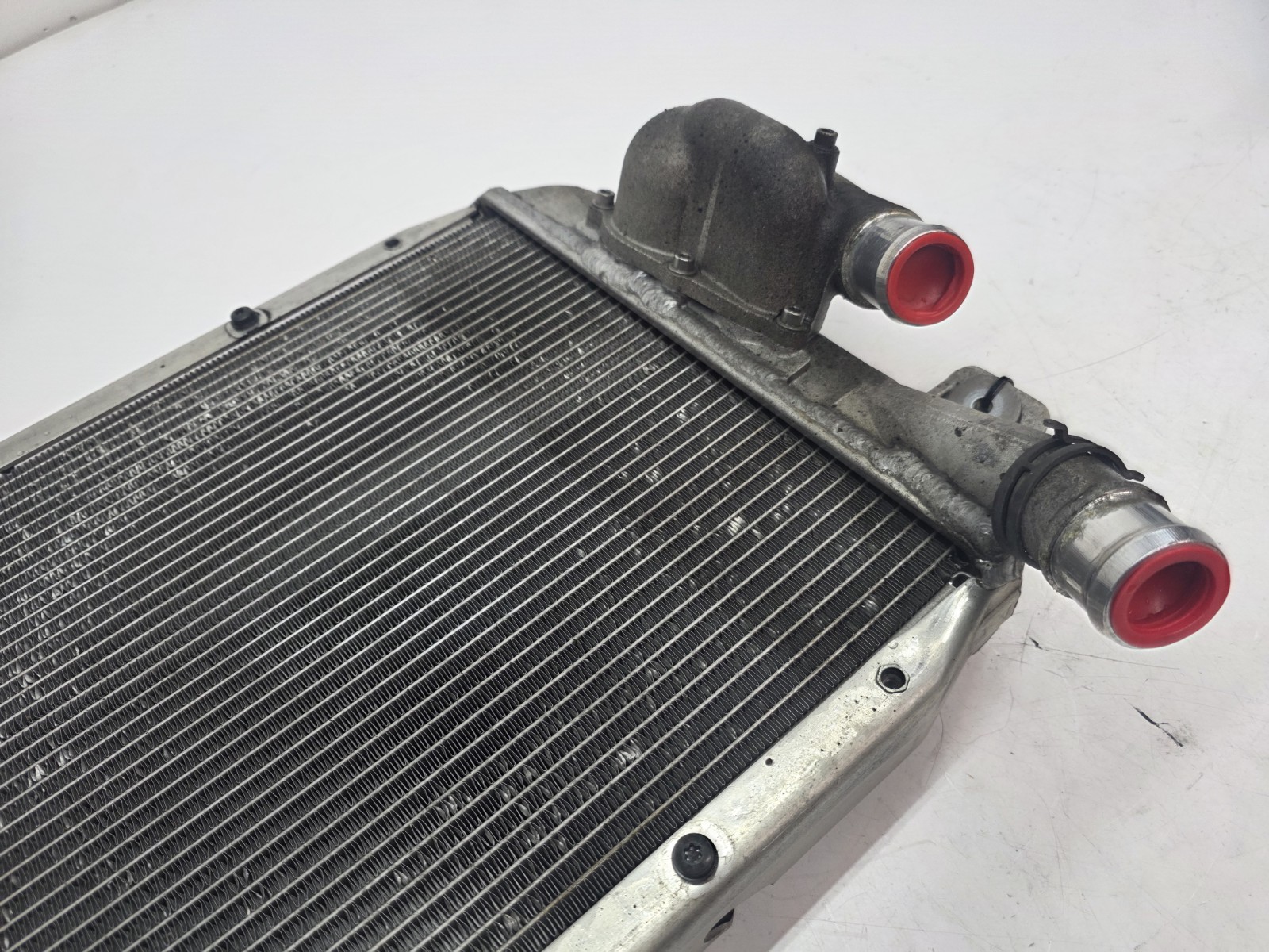 LAMBORGHINI AVENTADOR LP740 LP770 PASSENGER RIGHT SIDE RADIATOR OEM 470121252G
