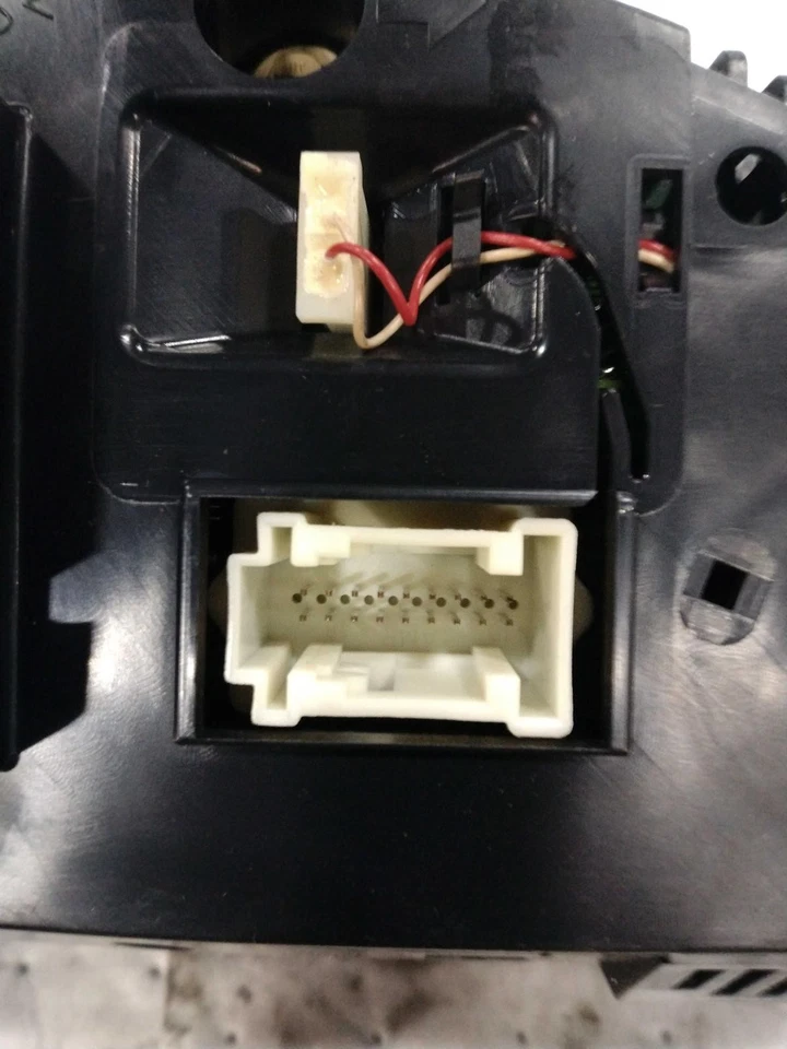 2001 Mercedes-Benz S-Class Speedometer Gauge Black OEM 2205400447 89K Miles - Image 4 of 4