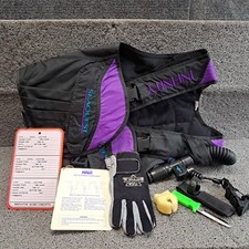 SEAQUEST Infinity Scuba Vest Size Medium W/ Breathing Source  Accessories