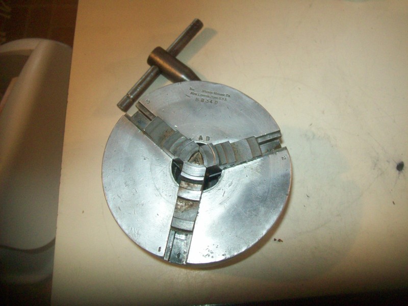 6" Diameter Grizzly 3 Jaw Scroll Chuck  & Key & Plate reversible Jaws NOS