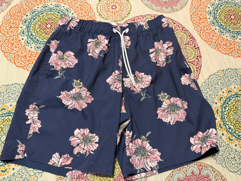 mens xsmall abercrombie swim trunks 