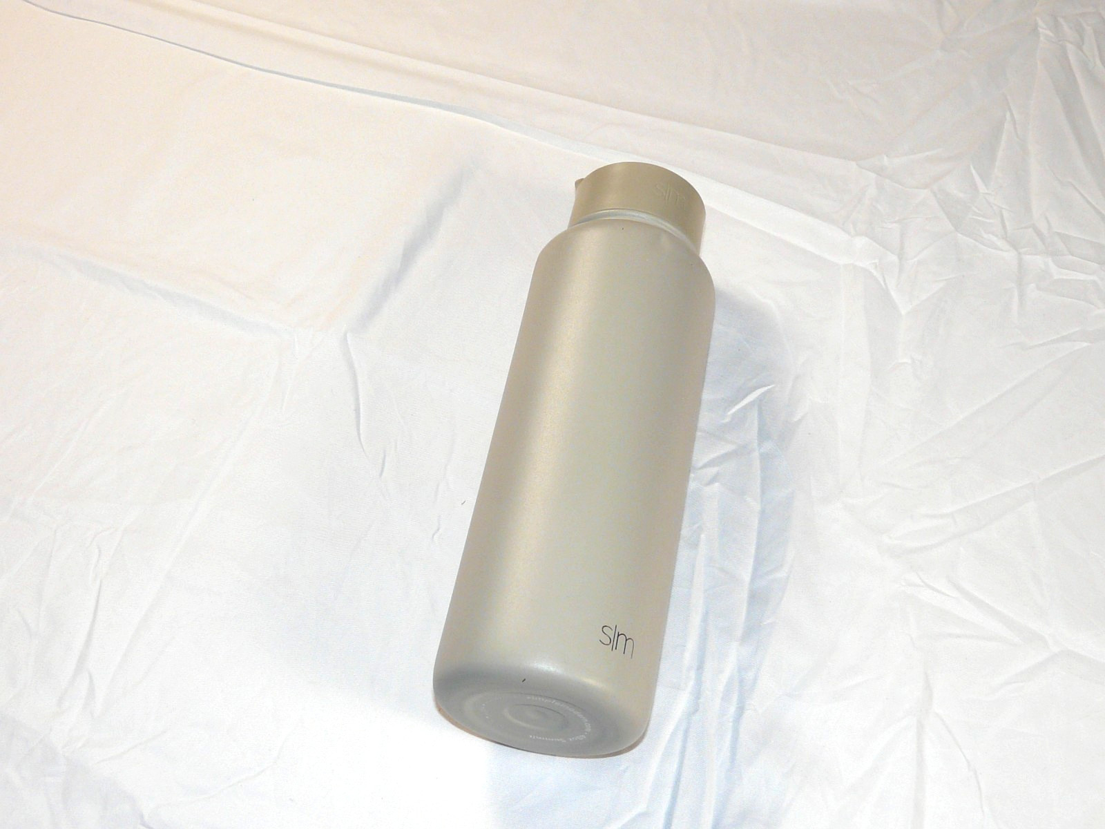 Off White / Gray W/ Handle Lid - Fair