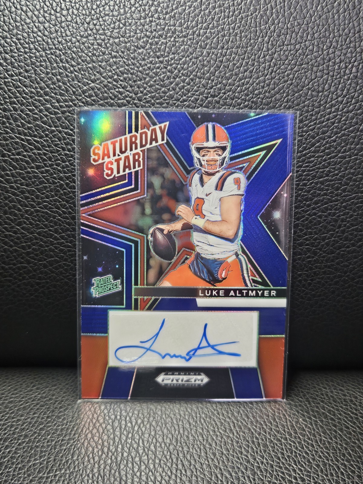 2025 Panini Prizm Draft Picks Luke Altmyer #SSS-LAR Saturday Star Blue Auto /249