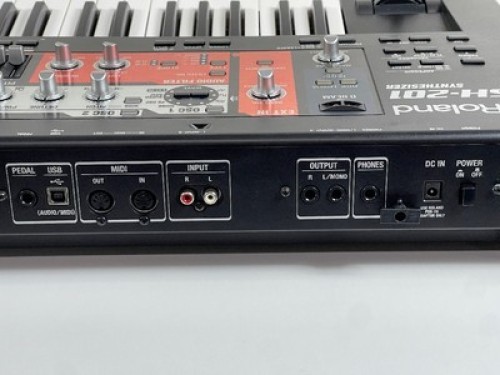 Roland SH-201 Analog Modeling Synthesizer Black keyboard - Picture 17 of 24