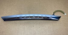 2011-2017 Infiniti Qx56 Qx80 Rear Tailgate Upper Chrome Molding Oem Trunk 11-17 2011-2017 Infiniti Qx56 Qx80 Rear Tailgate Upper Chrome Molding Oem Trunk 11-17