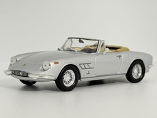 Ferrari 330 GTS 1/43 Collectables 17+
