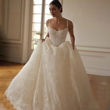 Vintage Lace Wedding Dresses A-Line Strapless 3D Flower Appliques Bride Gowns