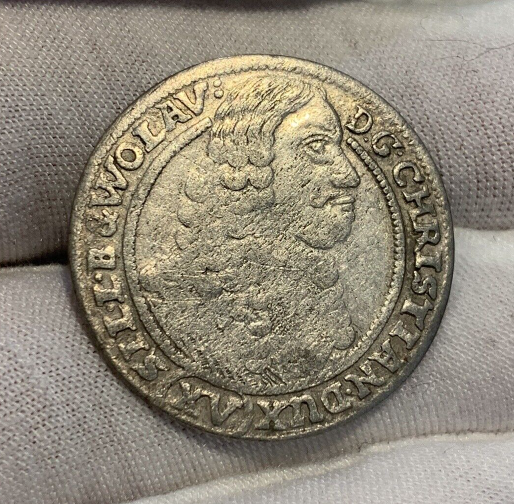 Foto 1 di 11